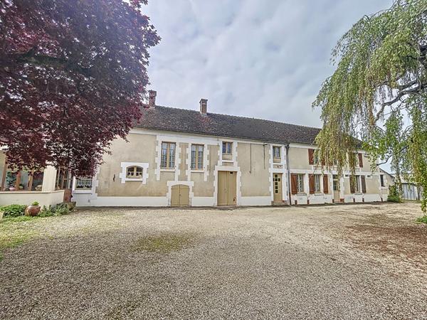 Achat maison Saint-Georges-sur-Baulche - 9 pièce(s) - 272 m² - 409 500 €