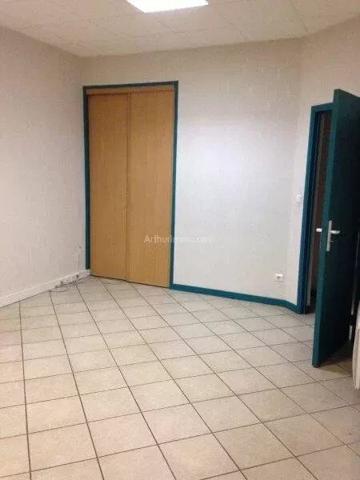 Vente Local commercial 4 pièces 80 m2 à Lourdes