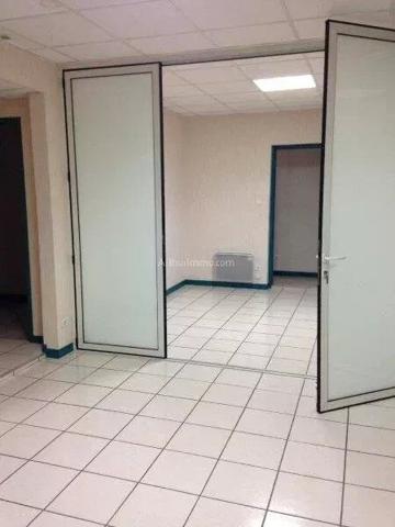 Vente Local commercial 4 pièces 80 m2 à Lourdes