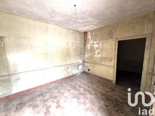 Grange 2 pièces de 125 m² à Hiersac (16290)