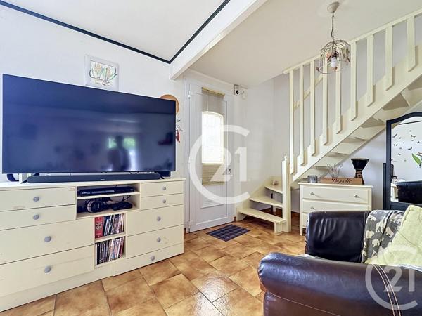 Maison à vendre  5 pièces - 107,50 m 2   COGNAC  - 16