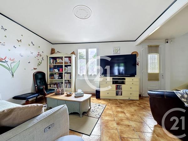 Maison à vendre  5 pièces - 107,50 m 2   COGNAC  - 16