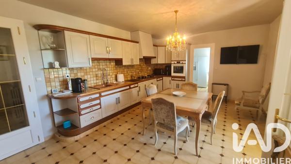 Maison à vendre 5 pièces 164 m² Alès