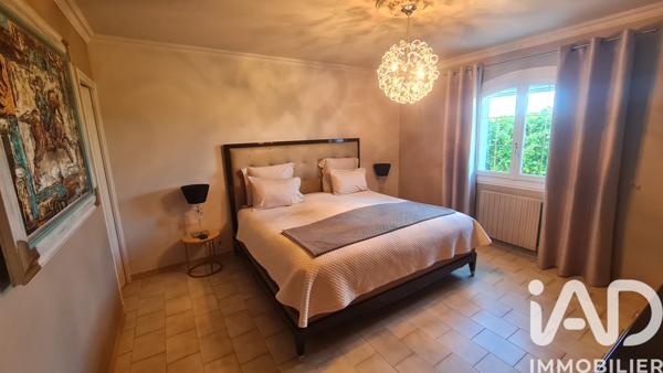 Maison à vendre 5 pièces 164 m² Alès