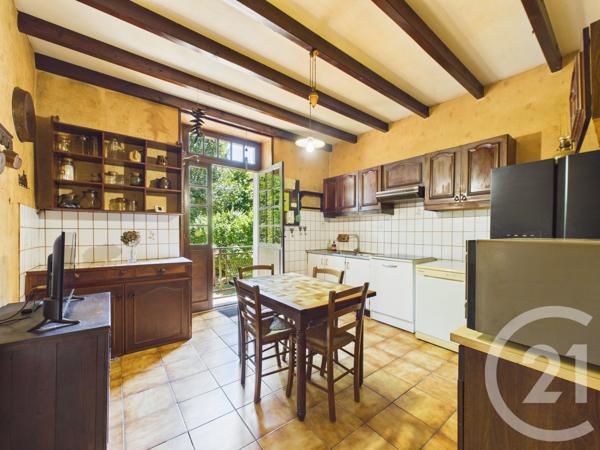 Maison à vendre  5 pièces - 135,80 m 2   USTARITZ  - 64