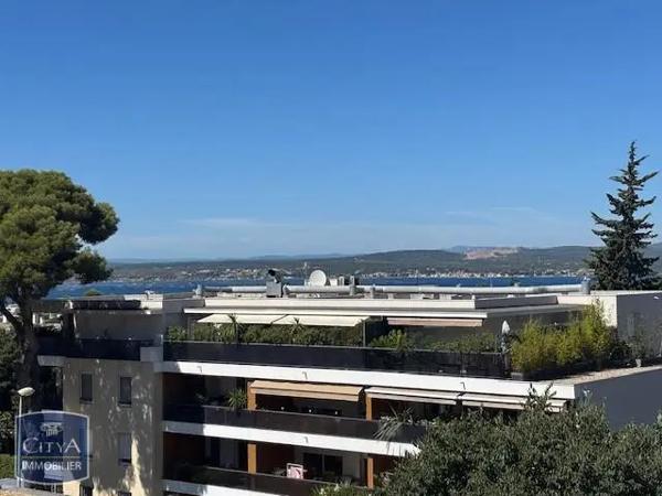 Appartement à louer 2 pièces 40.3m²