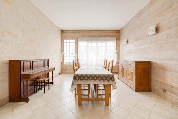 En exclusivité - Maison avec jardin et belle dépendance à Frouard