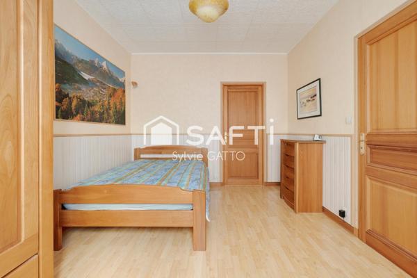 En exclusivité - Maison avec jardin et belle dépendance à Frouard