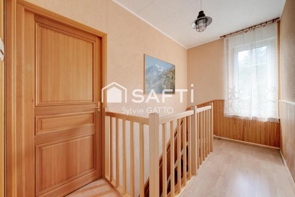 En exclusivité - Maison avec jardin et belle dépendance à Frouard