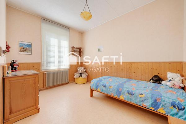 En exclusivité - Maison avec jardin et belle dépendance à Frouard