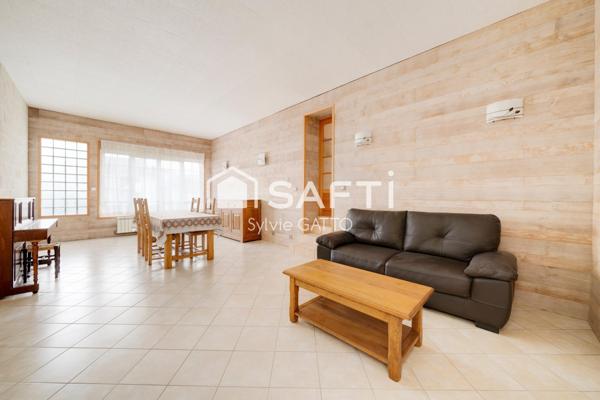 En exclusivité - Maison avec jardin et belle dépendance à Frouard