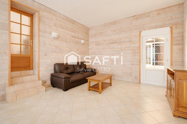 En exclusivité - Maison avec jardin et belle dépendance à Frouard