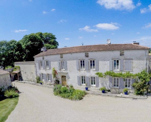 Maison à vendre à Surgères (17700) - Charente-Maritime