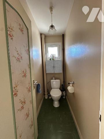 AGREABLE APPARTEMENT DE 91 m² DANS RESIDENCE PROCHE GARE ET COMMERCES