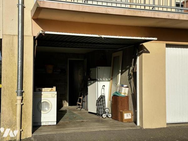 AGREABLE APPARTEMENT DE 91 m² DANS RESIDENCE PROCHE GARE ET COMMERCES