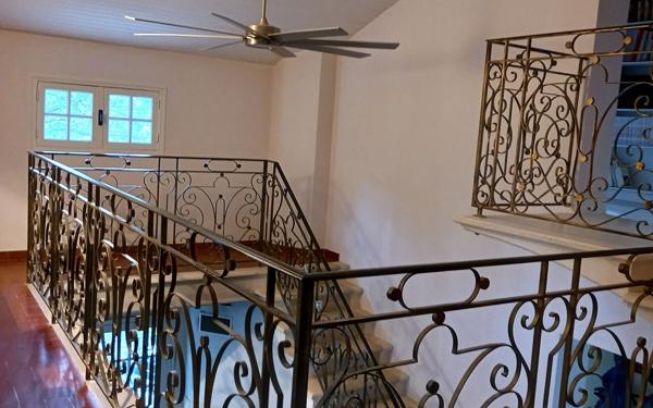 Maison à vendre    8 pièces • 206 m2 Malaucène