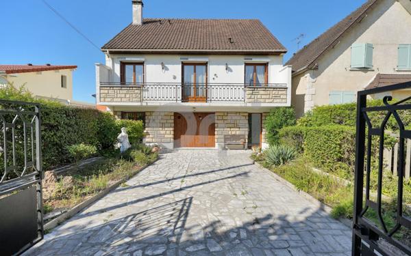 Maison à vendre    5 pièces • 120 m2 Sainte-Geneviève-des-Bois