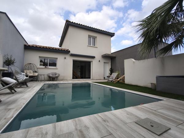 Saussan (34570) Villa de 2021 de 95m2 sur 272m2 de terrrain avec pisicne