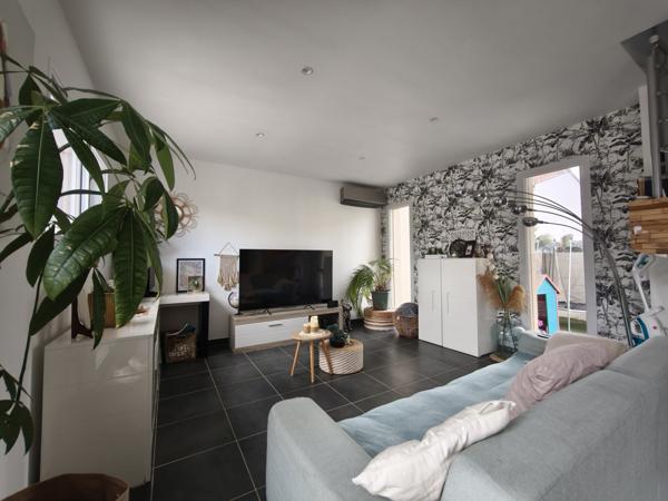 Saussan (34570) Villa de 2021 de 95m2 sur 272m2 de terrrain avec pisicne