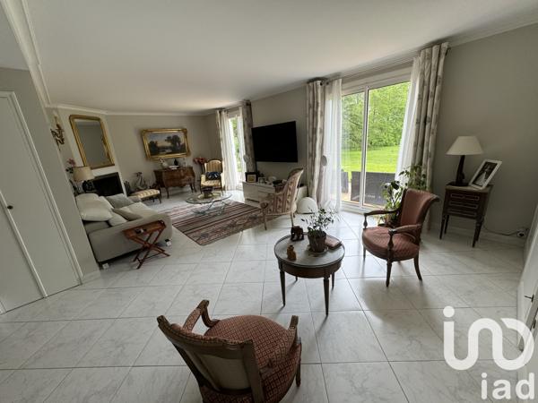Maison à vendre 8 pièces 263 m² Sainte-Pazanne
