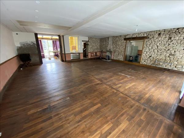 Maison à vendre |  Aigurande |  6 pièces | 185 m²