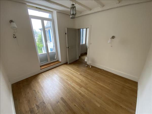 Maison à vendre |  Aigurande |  6 pièces | 185 m²