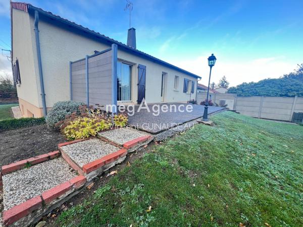 Maison à LE MAY-SUR-EVRE, 49122 - 5 pièces 111m²