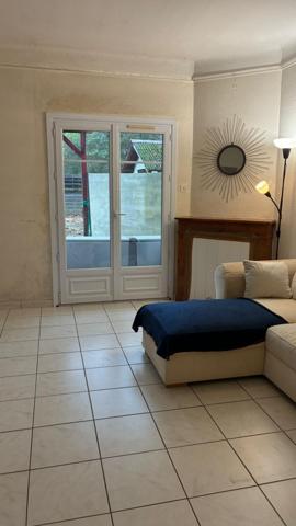 Maison dé plain pied et garage indépendant