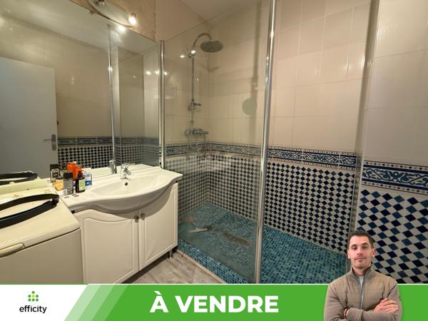 Appartement
         2 pièces
        - 45 m² Exclusivité 99 500 € *