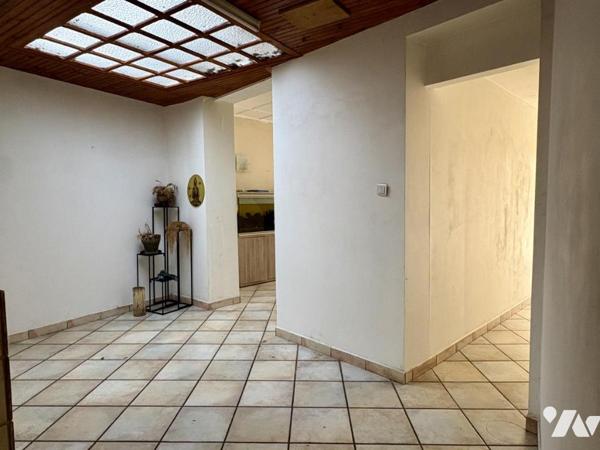 Maison à usage d'habitation 