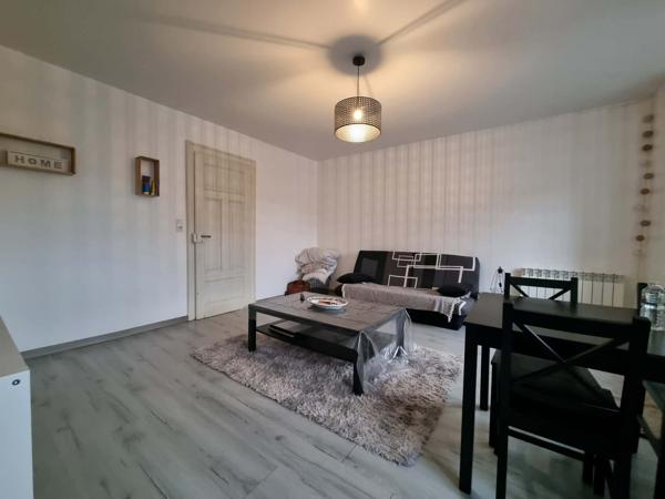 Maison avec deux appartements déjà loués – Le combo parfait pour investir sereinement
