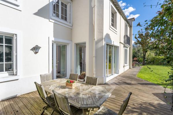 Maison de charme - 5/6 chambres - Potentiel
