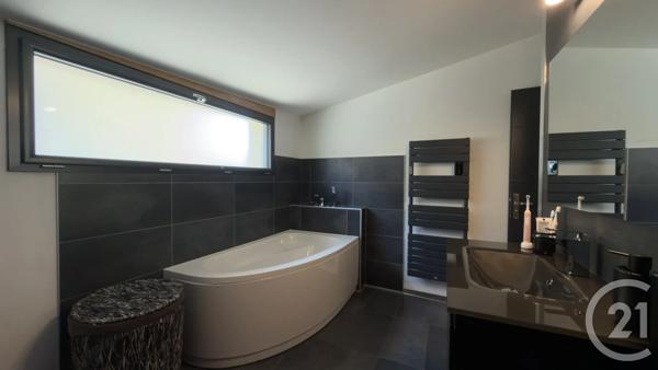 Maison à vendre  4 pièces - 118,26 m 2   GAP  - 05