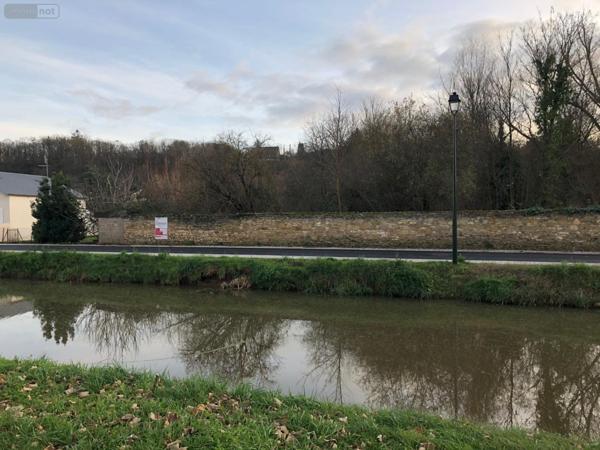 Terrain à Batir à vendre à Saint-Amand-Montrond dans le Cher (18200), ref : 18022/566