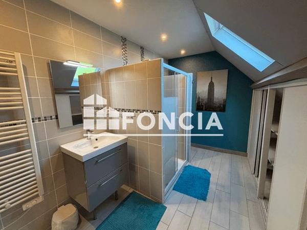 À vendre Maison 8 pièces 160 m² - Veuzain-sur-loire 41150