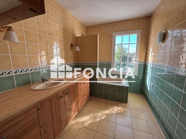 À vendre Maison 8 pièces 160 m² - Veuzain-sur-loire 41150