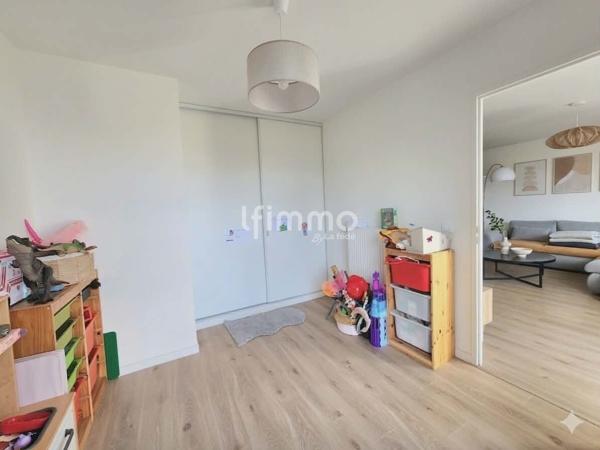 T5 au dernier étage avec terrasse