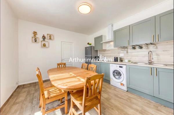 Vente Maison 8 pièces 131 m2 à Vitry-sur-Seine