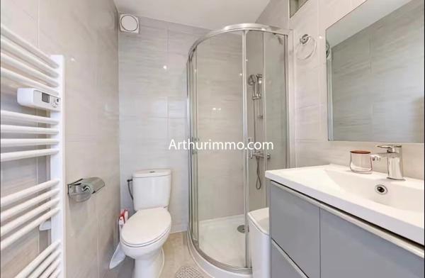 Vente Maison 8 pièces 131 m2 à Vitry-sur-Seine