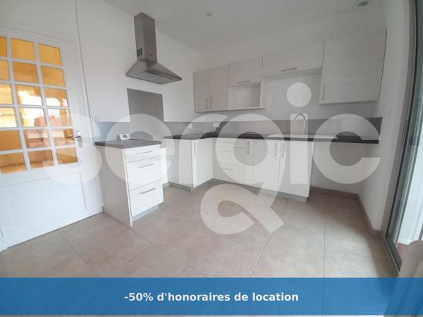 Location 4 Pieces 100 49300 Cholet 82 0252 01 0001
