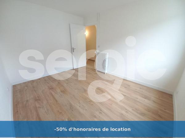 Location 4 Pieces 100 49300 Cholet 82 0252 01 0001