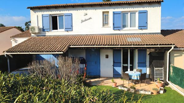 Maison 4 chambres jardin sud DPE B Le Muy familiale