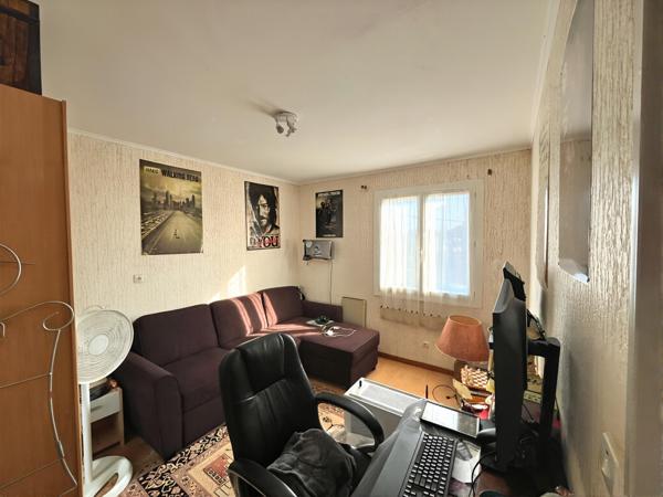 Maison 4 chambres jardin sud DPE B Le Muy familiale