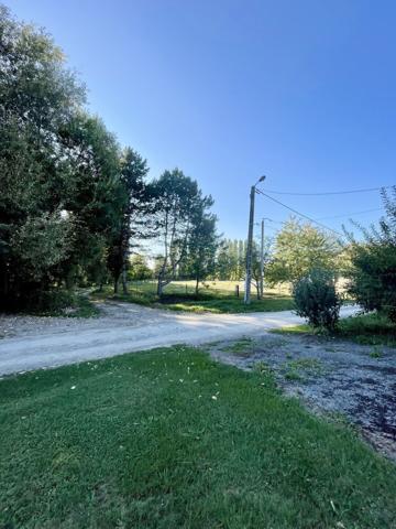 MAISON EN PIERRE + DÉPENDANCE : CHARME ET OPPORTUNITÉ À ECORDAL !