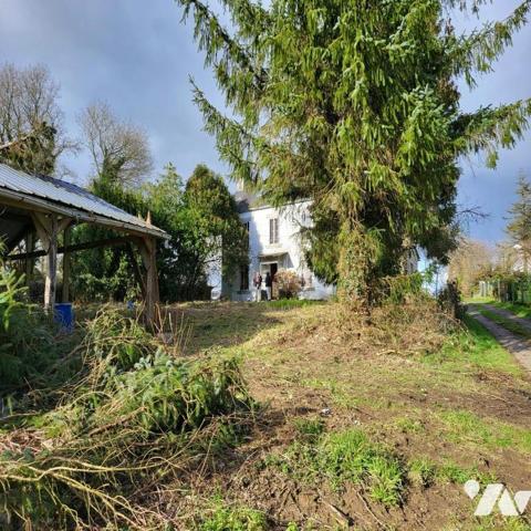 Maison d'habitation à vendre dans le centre de Landeleau, Finistère 29