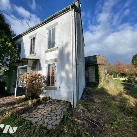 Maison d'habitation à vendre dans le centre de Landeleau, Finistère 29