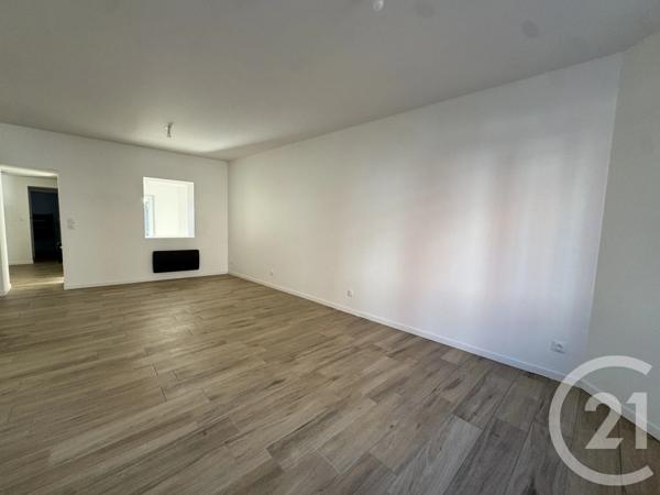 Maison à vendre  4 pièces - 70 m 2   ST QUENTIN  - 02