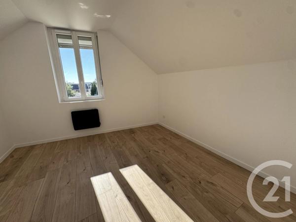 Maison à vendre  4 pièces - 70 m 2   ST QUENTIN  - 02