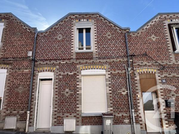 Maison à vendre  4 pièces - 70 m 2   ST QUENTIN  - 02