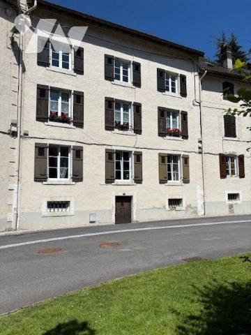 A VENDRE APPARTEMENT 3 PIECES T3 PLOMBIERES LES BAINS VOSGES 88370
Appartement de plain-pied c...